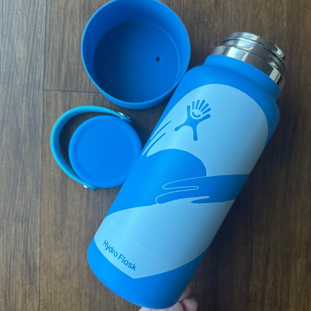 Hydro Flask Ty Williams 32 oz Water Bottle Wide Limited Ed Blue Ocean Surfer